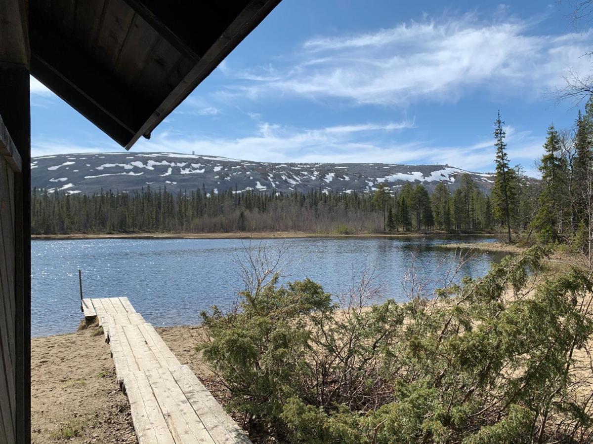 Logwood Chalet Luosto Exterior photo